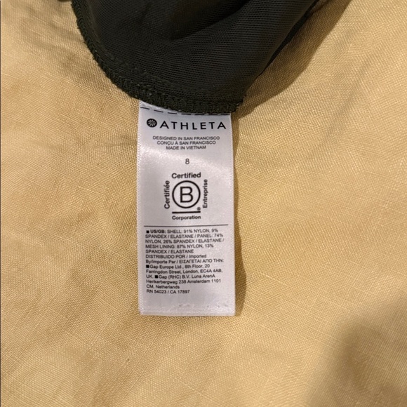 Athleta Headlands Hybrid Trek Mid Rise Jogger Black Women's 8 - Picture 7 of 7